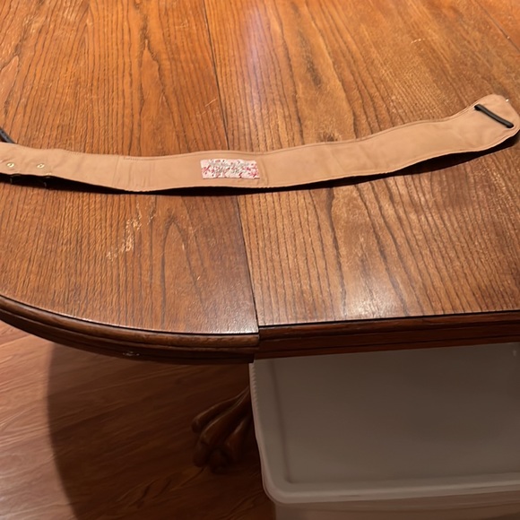 Blush Blush Black Leather And White Calf Hair Wide Belt With Scrolls & 2 Buckles - Picture 10 of 10